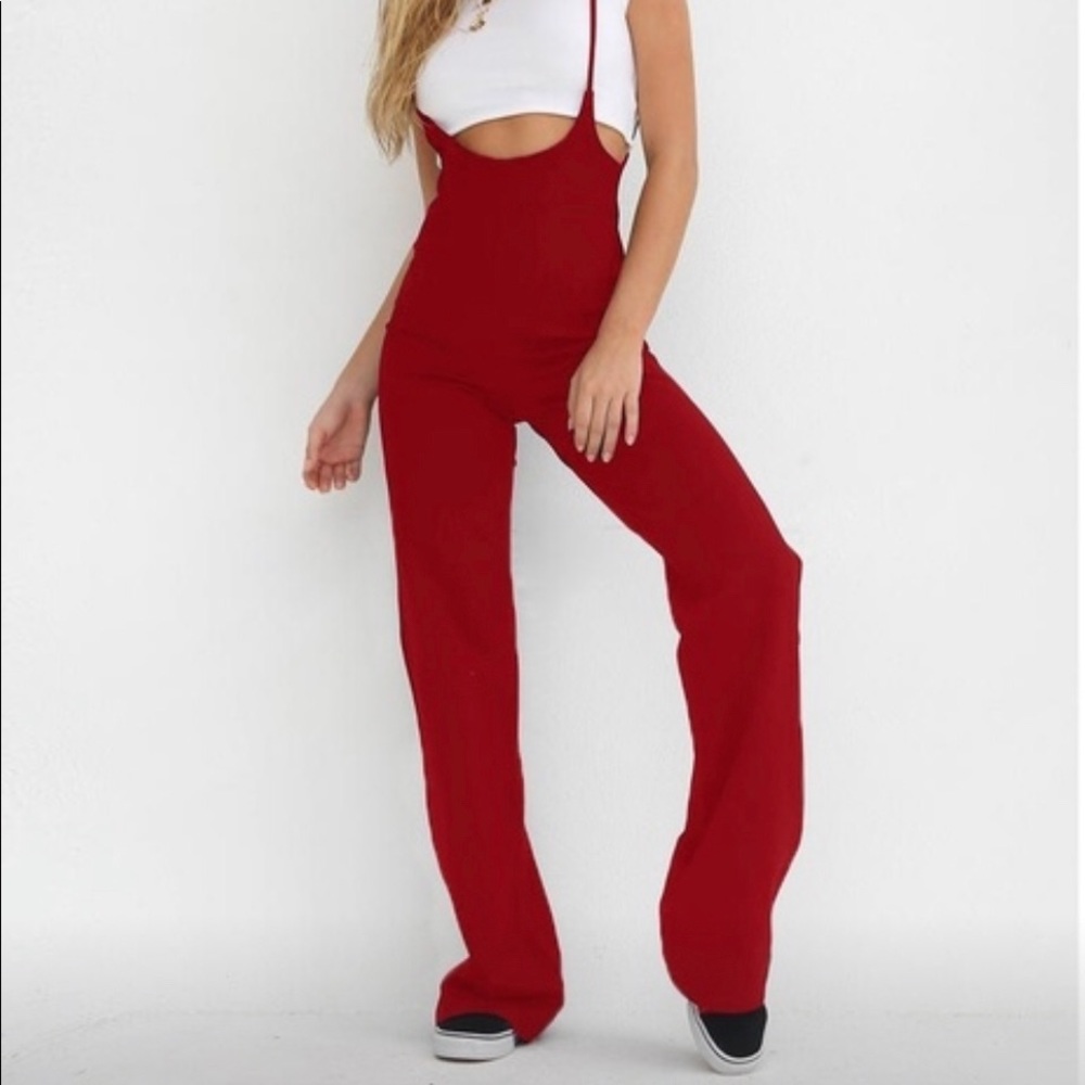 Jumpsuit ideal for curvy girls
